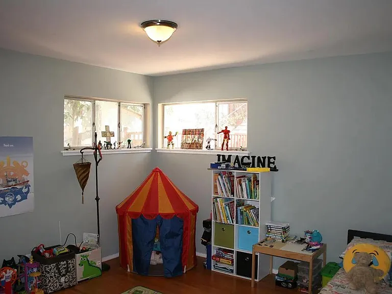 17982 Walnut Rd — Photo 5
