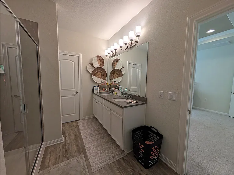 511 Hoot Owl Ln S — Photo 17