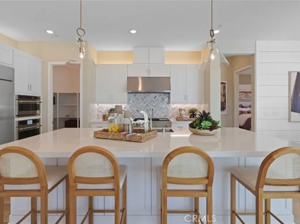 29650 Paseo Capilla, Valencia, CA 91354