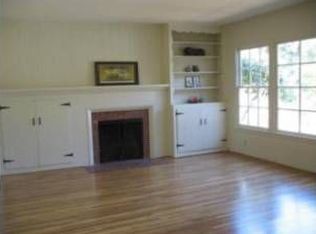 2916 N Mountain Ave, Claremont, CA 91711