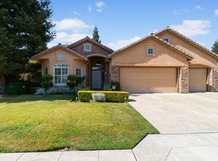 1066 E Royal Dornoch Ave, Fresno, CA 93730