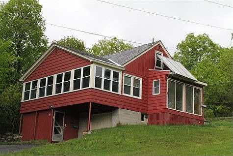 Lovely Lakeview Home