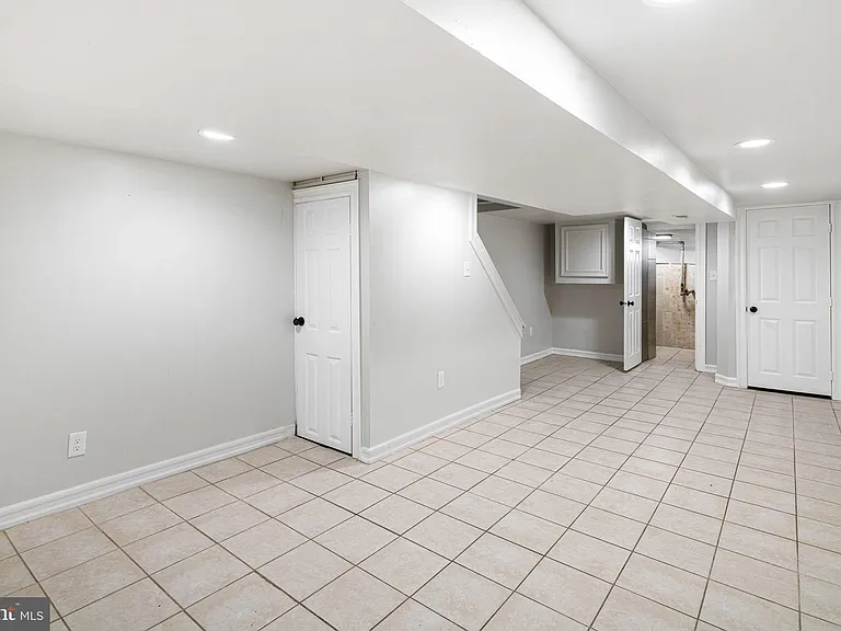 3836 Wyalusing Ave — Photo 9