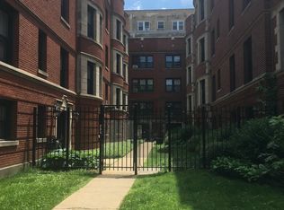 1423 W Sherwin Ave, Chicago, IL