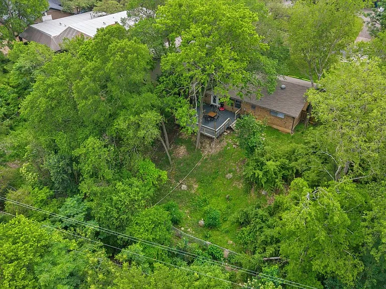 6307 Shadow Valley Dr #B — Photo 14