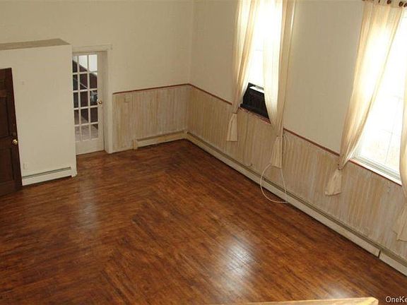 3rd image of 16 Broadway #1