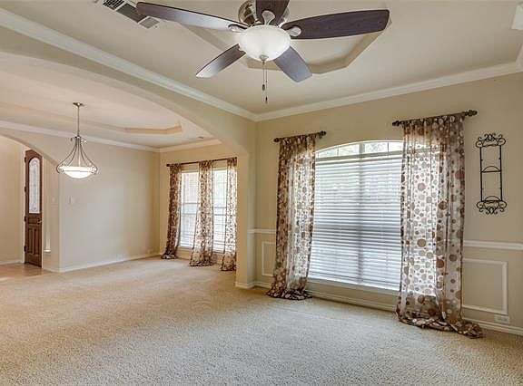 5th image of 5425 Yellow Birch Dr