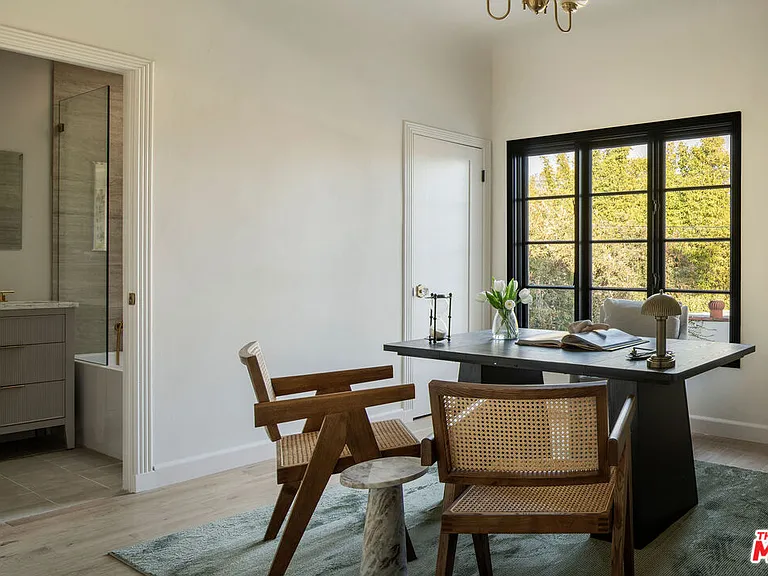 1208 S La Jolla Ave — Photo 34