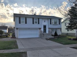 63 Gregory Ct, Depew, NY 14043