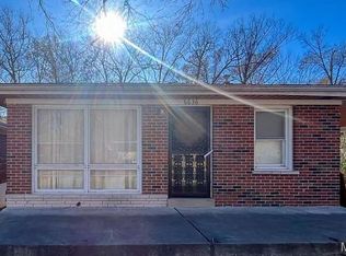 6636 Kenwood Dr, Saint Louis, MO 63121