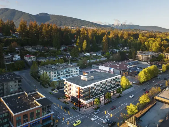 1616 Lloyd Ave #208, North Vancouver, BC V7P 1P9