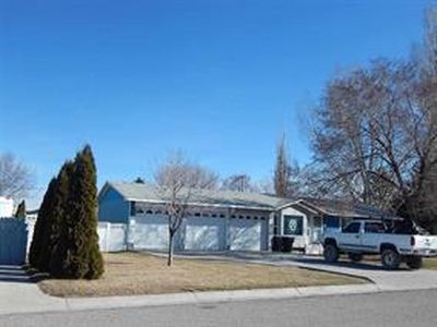223 Jefferson St, American Falls, ID, 83211