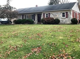 2306 Helena Rd, Lancaster, PA 17603