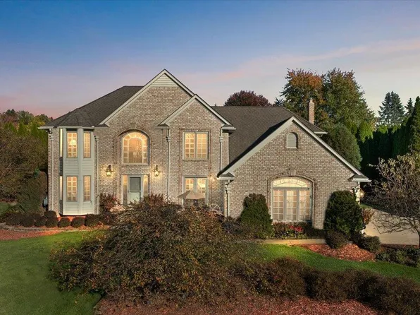 54660 Whitby Way, Shelby Township, MI 48316