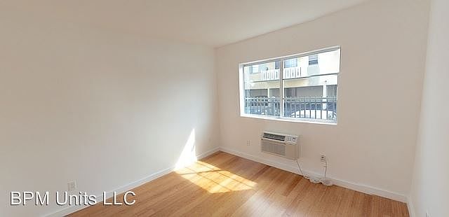 1st image of 7930 Tatum Waterway Dr APT 14