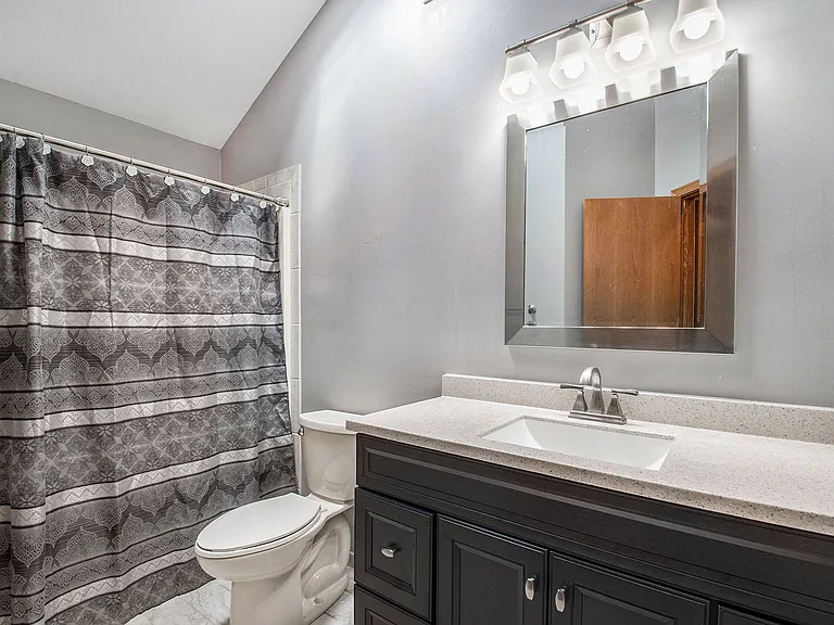 15206 Borman St — Photo 15