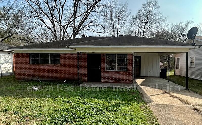 1st image of 439 Browning St