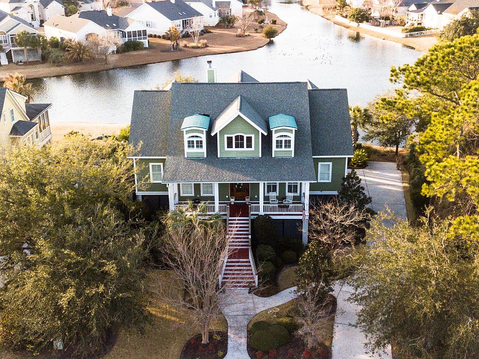 1st image of 1745 Canyon Oaks Dr