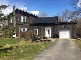 40 Center St, Fort Covington, NY 12937