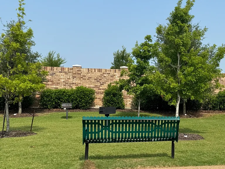 1274 Alamo Dr — Photo 11
