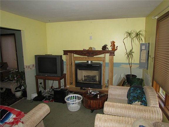 3rd image of 13031 56th Ave S