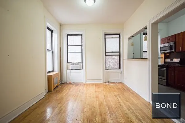 Rented by Bond New York | media 3