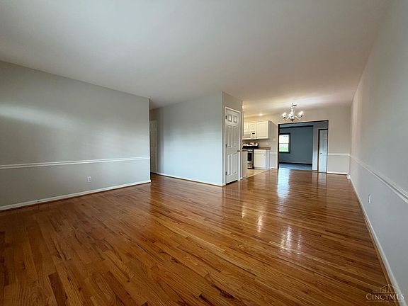 4th image of 5786 Fourson Dr