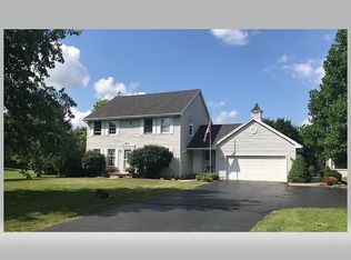 55 Damon Rd, Haslett, MI 48840