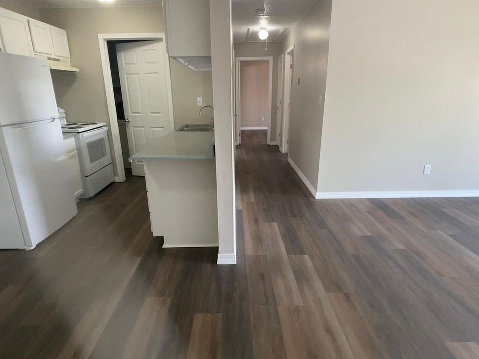 Entrance to Apartment