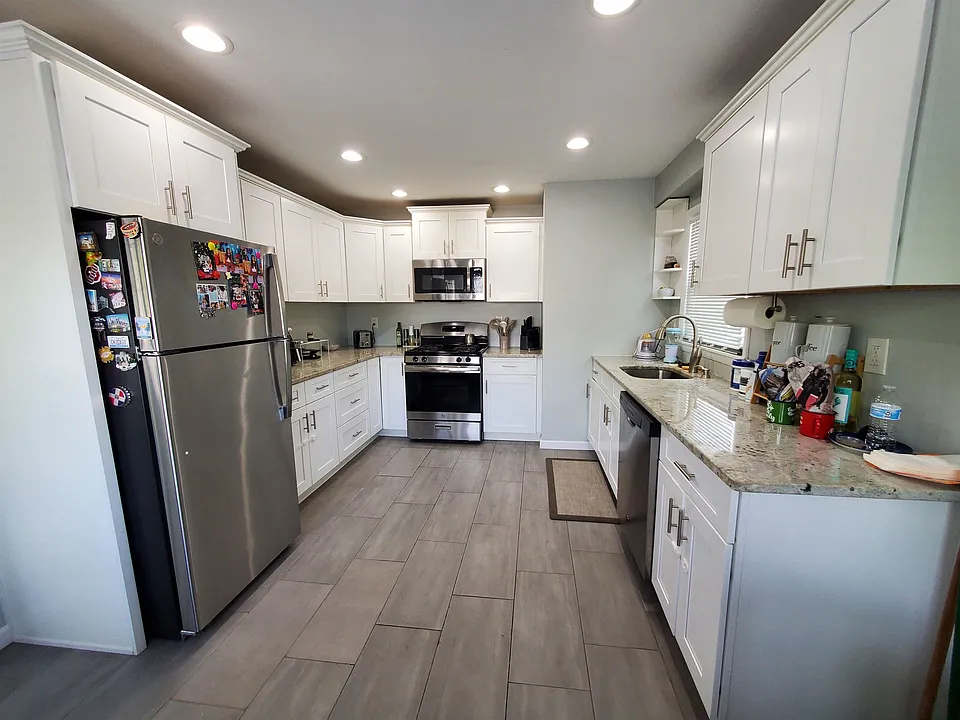8 Packard St #1