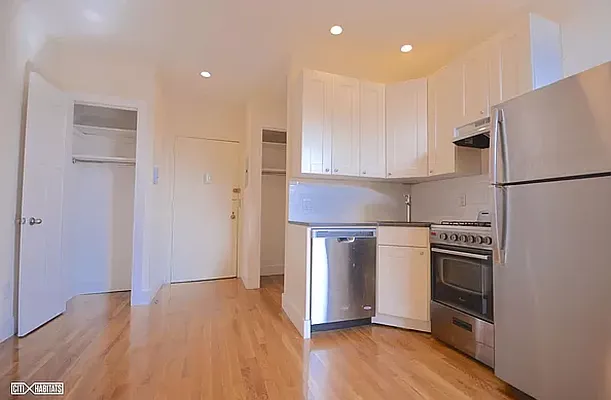 Rented by Corcoran | media 16