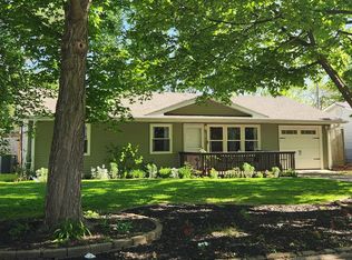 2108 Rodney Dr, Champaign, IL 61821