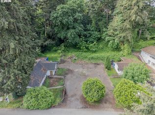 2705 E 19th St, Vancouver, WA 98661