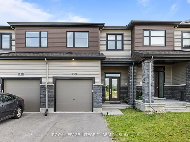 43 Finglas Ct — Photo 1