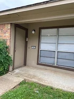 2 bed, $875 — Photo 2