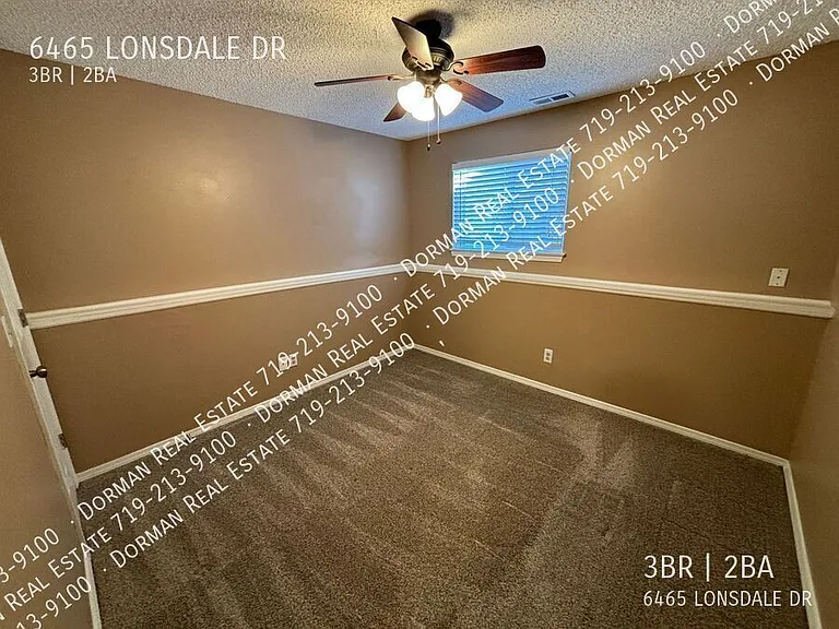 6465 Lonsdale Dr — Photo 10