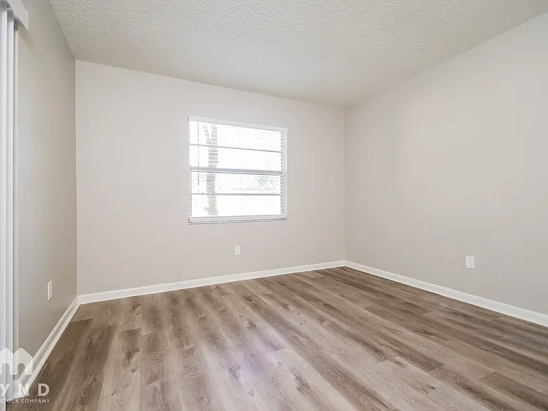 3929 Oak Hammock Dr — Photo 12