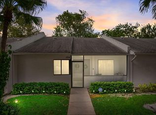 104 Sunshine Blvd, Royal Palm Beach, FL 33411
