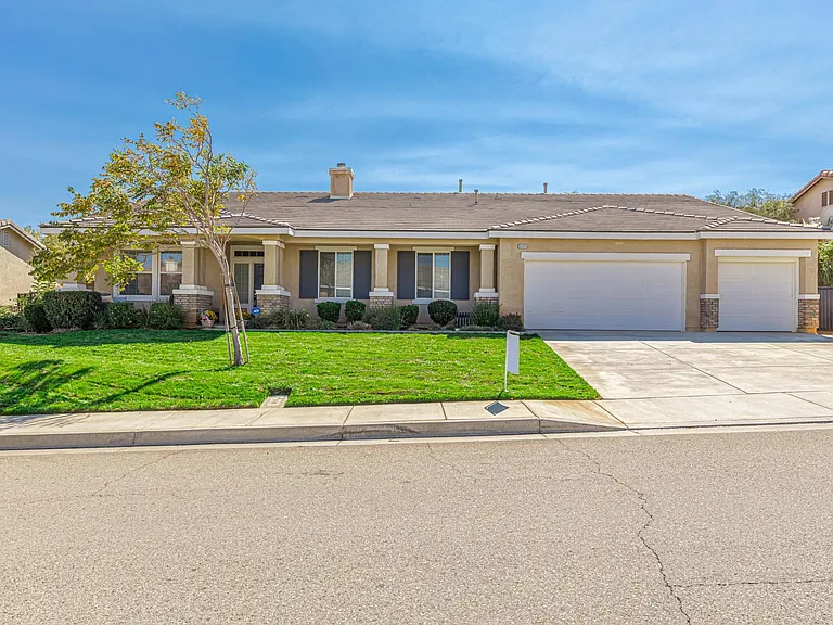 5549 Las Brisas Ter — Photo 38