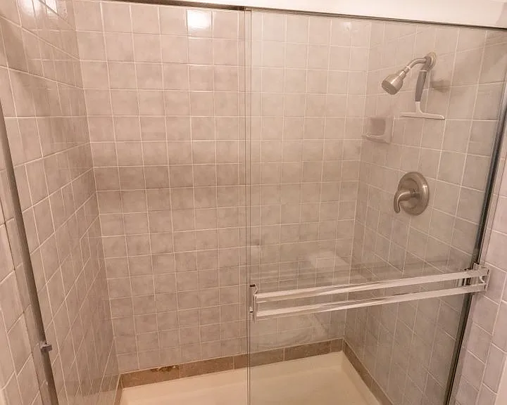 996 Silverado Ct — Photo 16