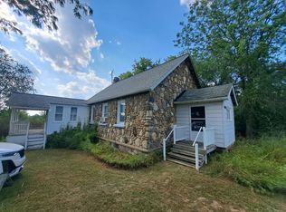 10301 N Loomis Rd, Clare, MI 48617