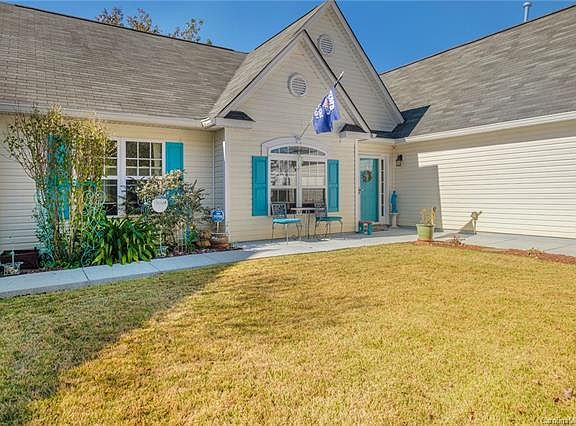 4th image of 329 Ashton Bluff Cir