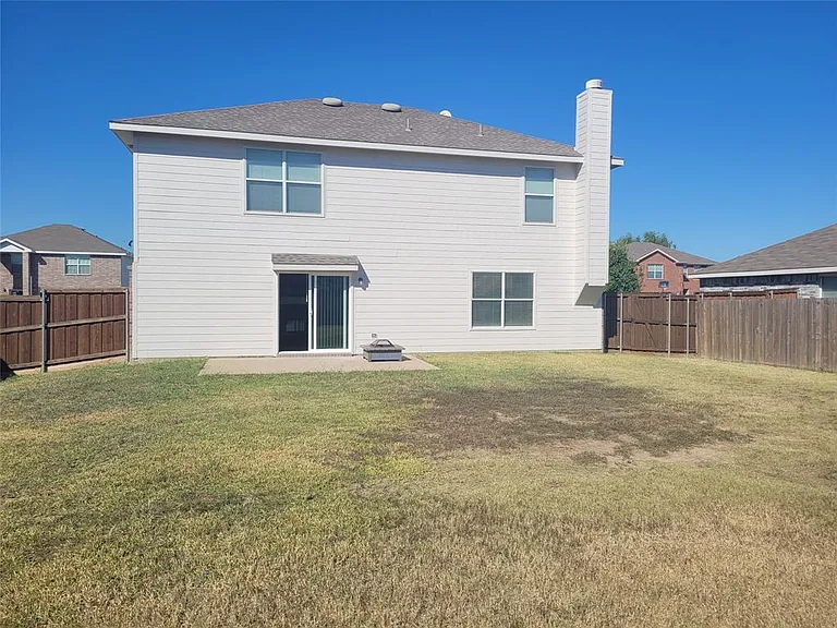 324 Chisholm Trl — Photo 19