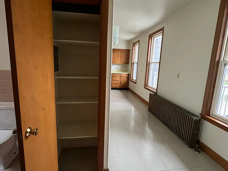 80 Wood St #2 — Photo 4