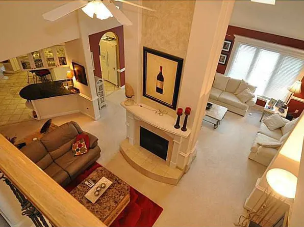 2300 Santa Fe Dr, Virginia Beach, VA 23456