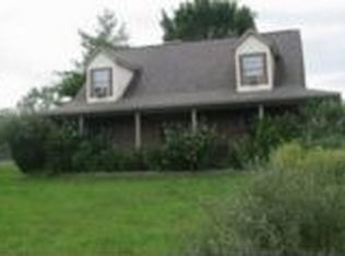 3321 Cranberry Dr, North Street, MI 48049