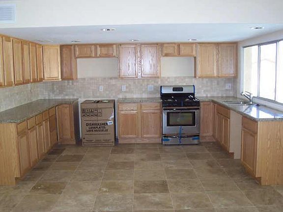 4th image of 10815 E 34th Street