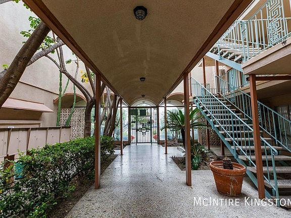 3rd image of 744 Azusa Ave #218