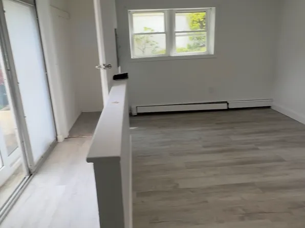 (undisclosed Address), Yonkers, NY 10703