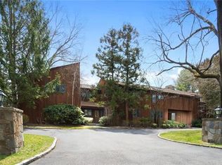 10 Beverly Rd, Purchase, NY 10577